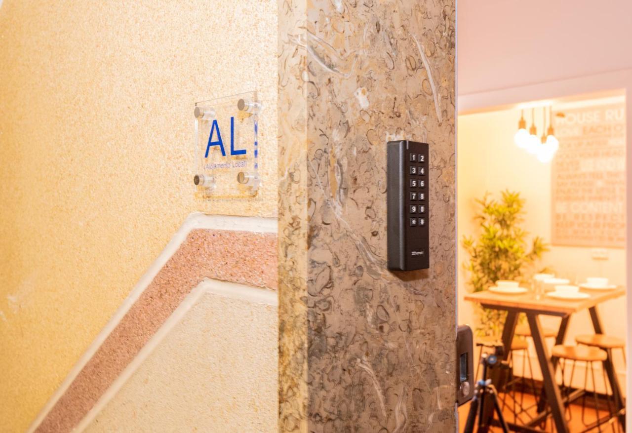 Santos Mattos Guesthouse & Apartments By Lisbon With Sintra Amadora Bagian luar foto