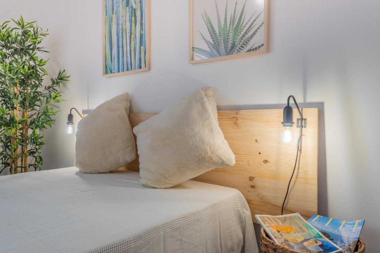 Santos Mattos Guesthouse & Apartments By Lisbon With Sintra Amadora Bagian luar foto