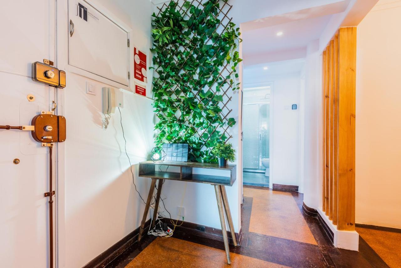 Santos Mattos Guesthouse & Apartments By Lisbon With Sintra Amadora Bagian luar foto
