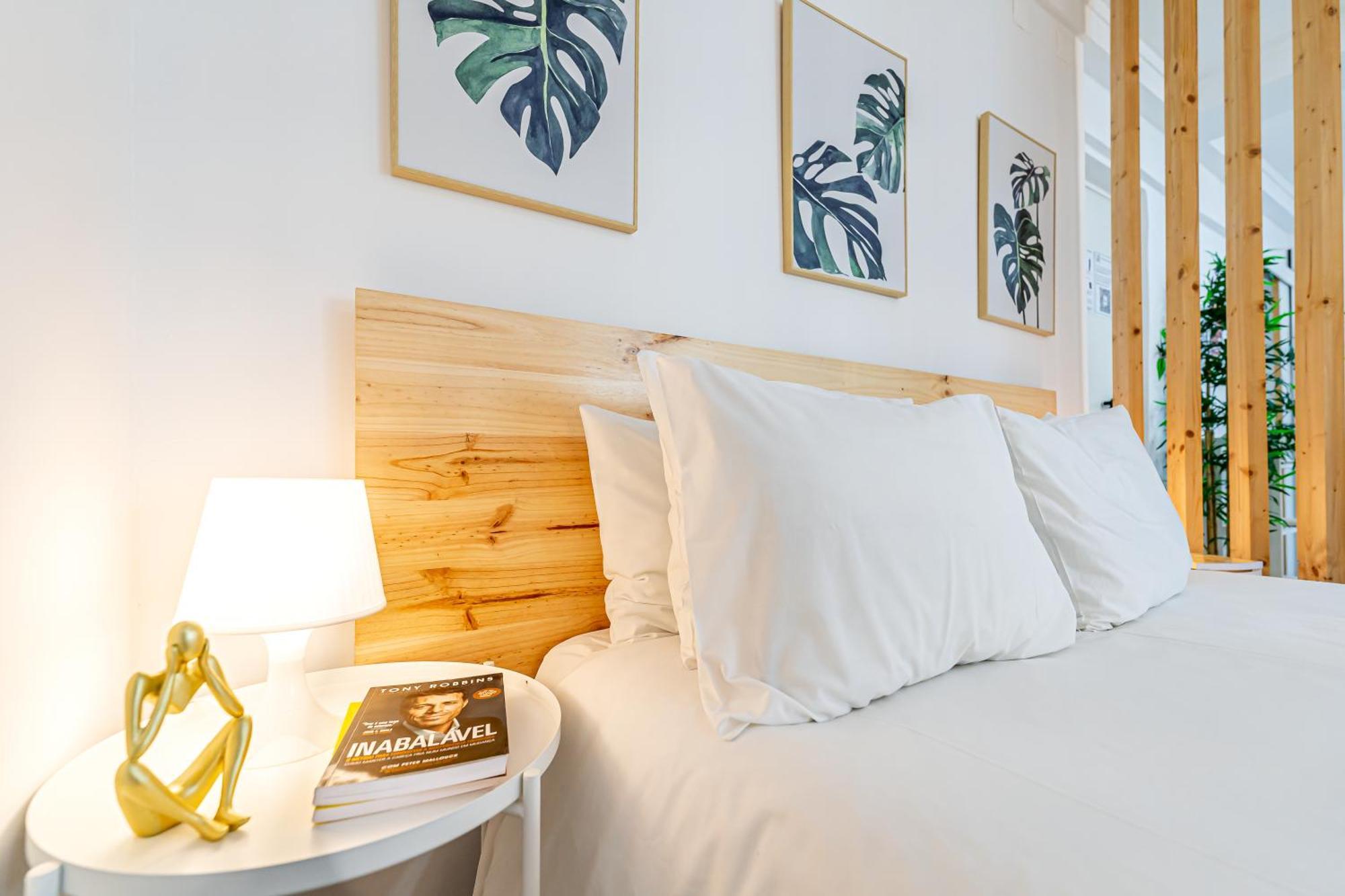 Santos Mattos Guesthouse & Apartments By Lisbon With Sintra Amadora Bagian luar foto